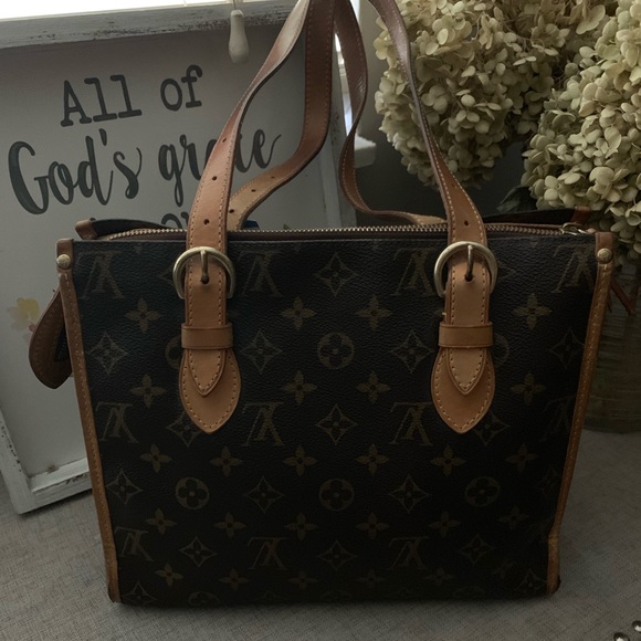 Louis Vuitton Handbags - SOLD 💯 Auth Louis Vuitton Popincourt purse *Firm*